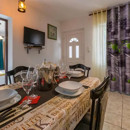 Apartment Palma Selce
