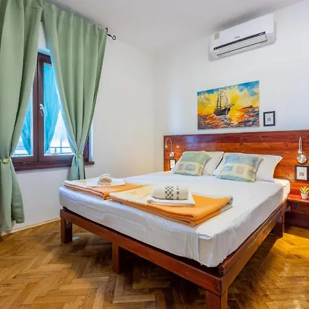 Palma Apartment *